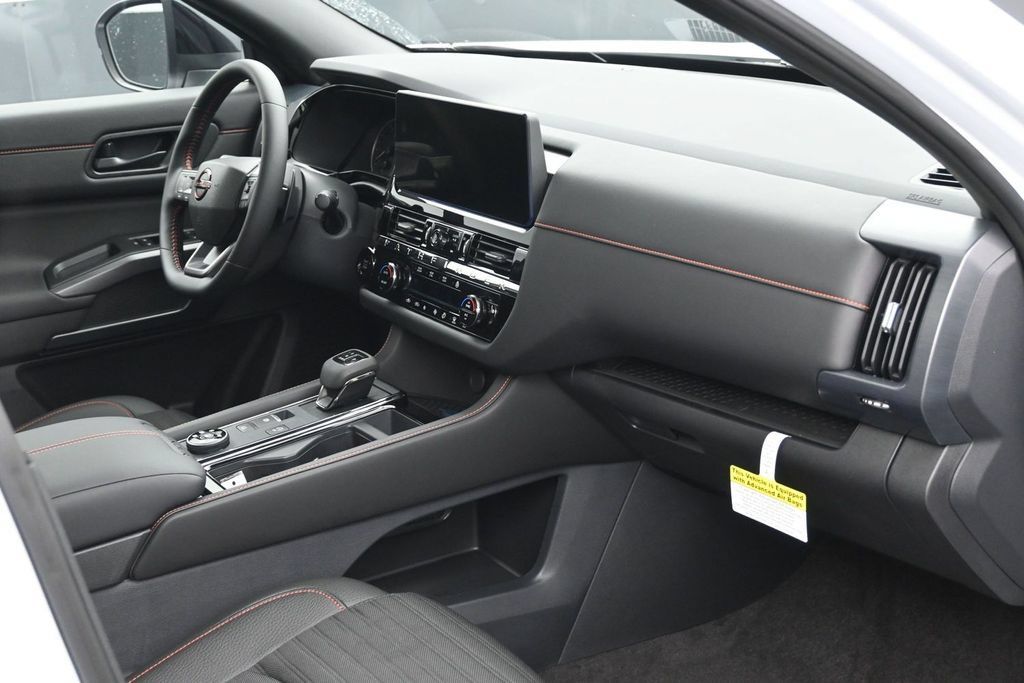 New 2026 Nissan Pathfinder Rock Creek AWD/4WD image 6