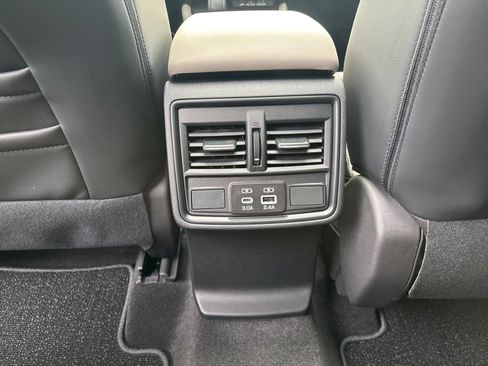 New 2026 Subaru Forester Premium image 36