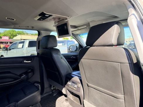 Used 2019 GMC Yukon XL SLT w/ Open Road Package AWD/4WD image 20