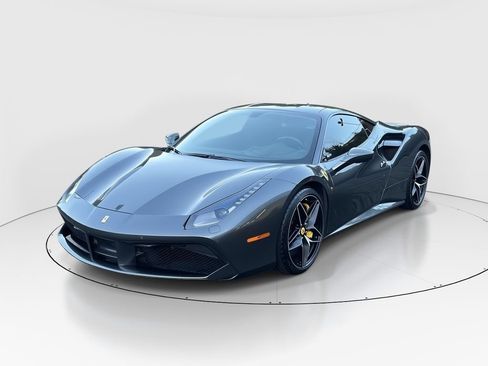 Certified 2019 Ferrari 488 GTB RWD image 1