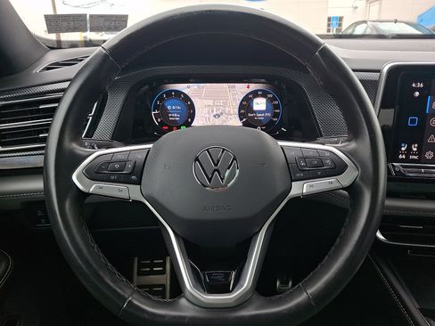 Certified 2024 Volkswagen Atlas Cross Sport SEL R-Line AWD/4WD image 20