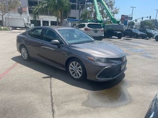 Used 2022 Toyota Camry LE w/ Carpet Mat Package (TMS) FWD video 2