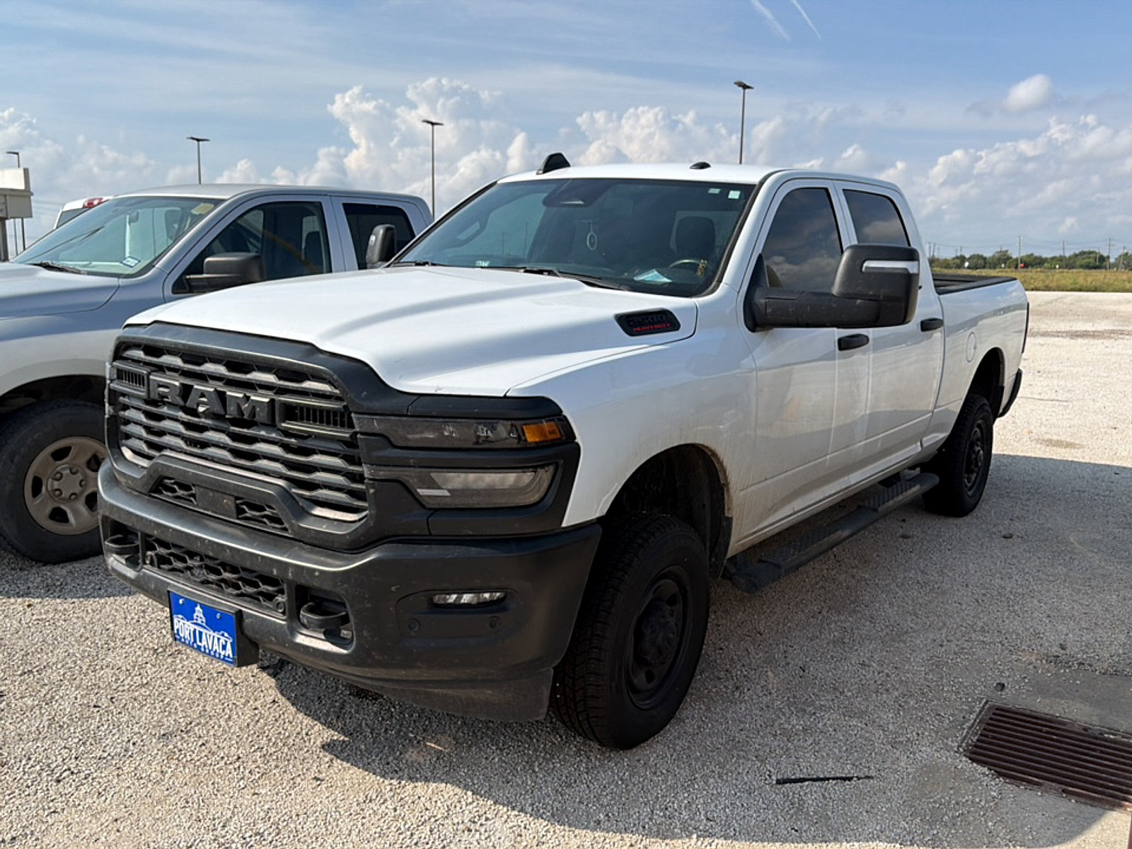 Used 2025 RAM 2500 Tradesman AWD/4WD image 3