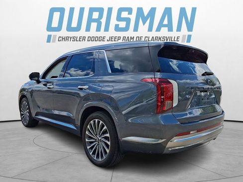 Used 2025 Hyundai Palisade Calligraphy image 4