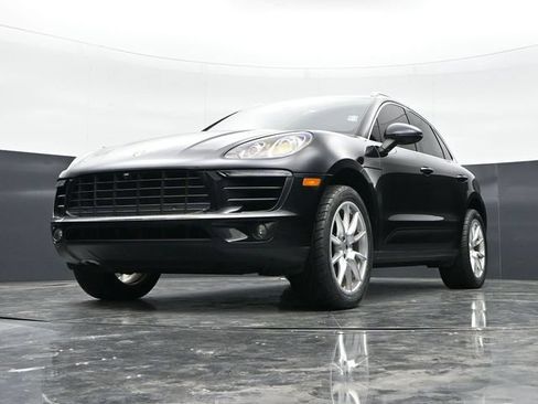 Used 2018 Porsche Macan S AWD/4WD image 28