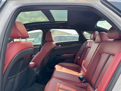 Used 2023 Kia K5 GT-Line image 11