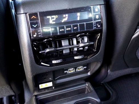 New 2025 Jeep Grand Cherokee L Limited image 25