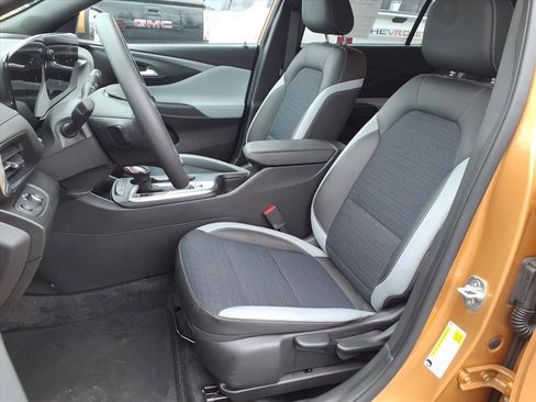 Certified 2024 Buick Envista Preferred w/ Advanced Safety Package image 4