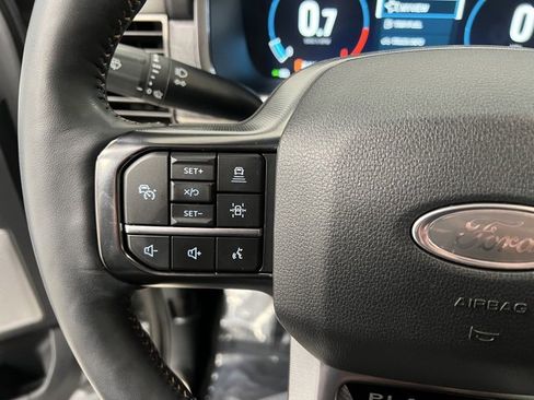 Used 2023 Ford F150 Platinum image 27