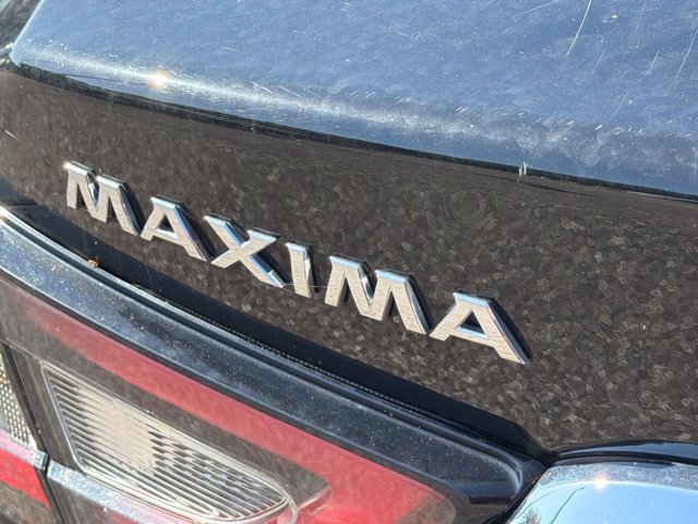 Used 2023 Nissan Maxima SV w/ Floor Mat Group FWD image 14