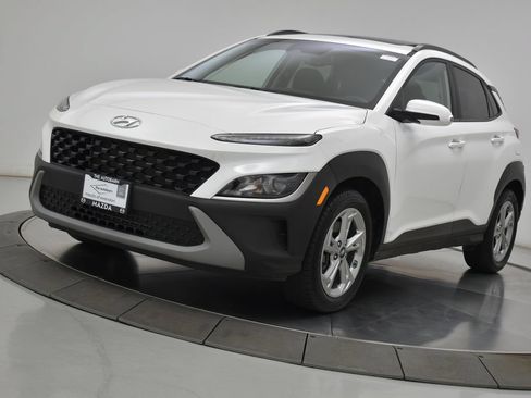Used 2023 Hyundai Kona SEL w/ Convenience Package AWD/4WD image 14