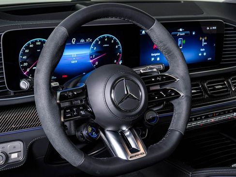 Used 2025 Mercedes-Benz GLE 63 AMG S image 19