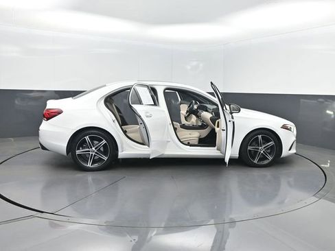 Used 2019 Mercedes-Benz A 220 image 33