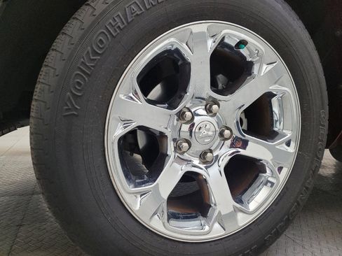 Used 2016 RAM 1500 Laramie w/ Convenience Group image 31