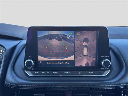 Certified 2021 Nissan Rogue SV w/ Premium Package image 25