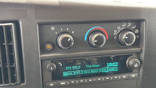 Used 2025 Chevrolet Express 2500 w/ Driver Convenience Package RWD image 30