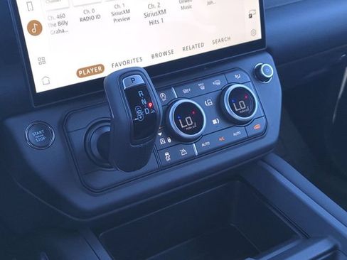 New 2026 Land Rover Defender 110 S AWD/4WD image 9