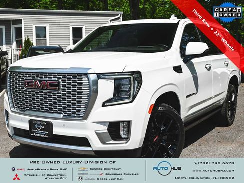 Used 2023 GMC Yukon Denali AWD/4WD image 1