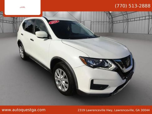 Used 2018 Nissan Rogue S AWD/4WD image 1