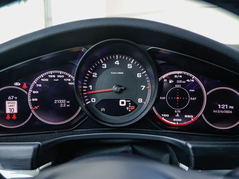 Used 2023 Porsche Panamera Platinum Edition image 24