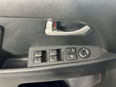 Used 2016 Kia Sportage LX w/ LX Popular Package AWD/4WD image 12