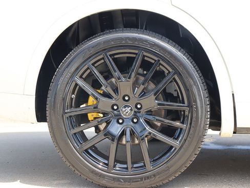 Used 2022 Maserati Levante GT image 65