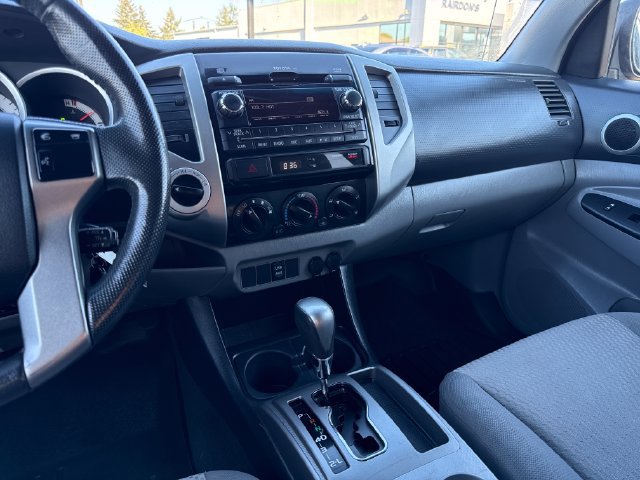 Used 2012 Toyota Tacoma 4x4 Double Cab w/ SR5 Pkg image 22