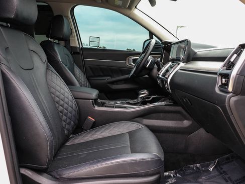 Used 2021 Kia Sorento SX Prestige AWD/4WD image 17