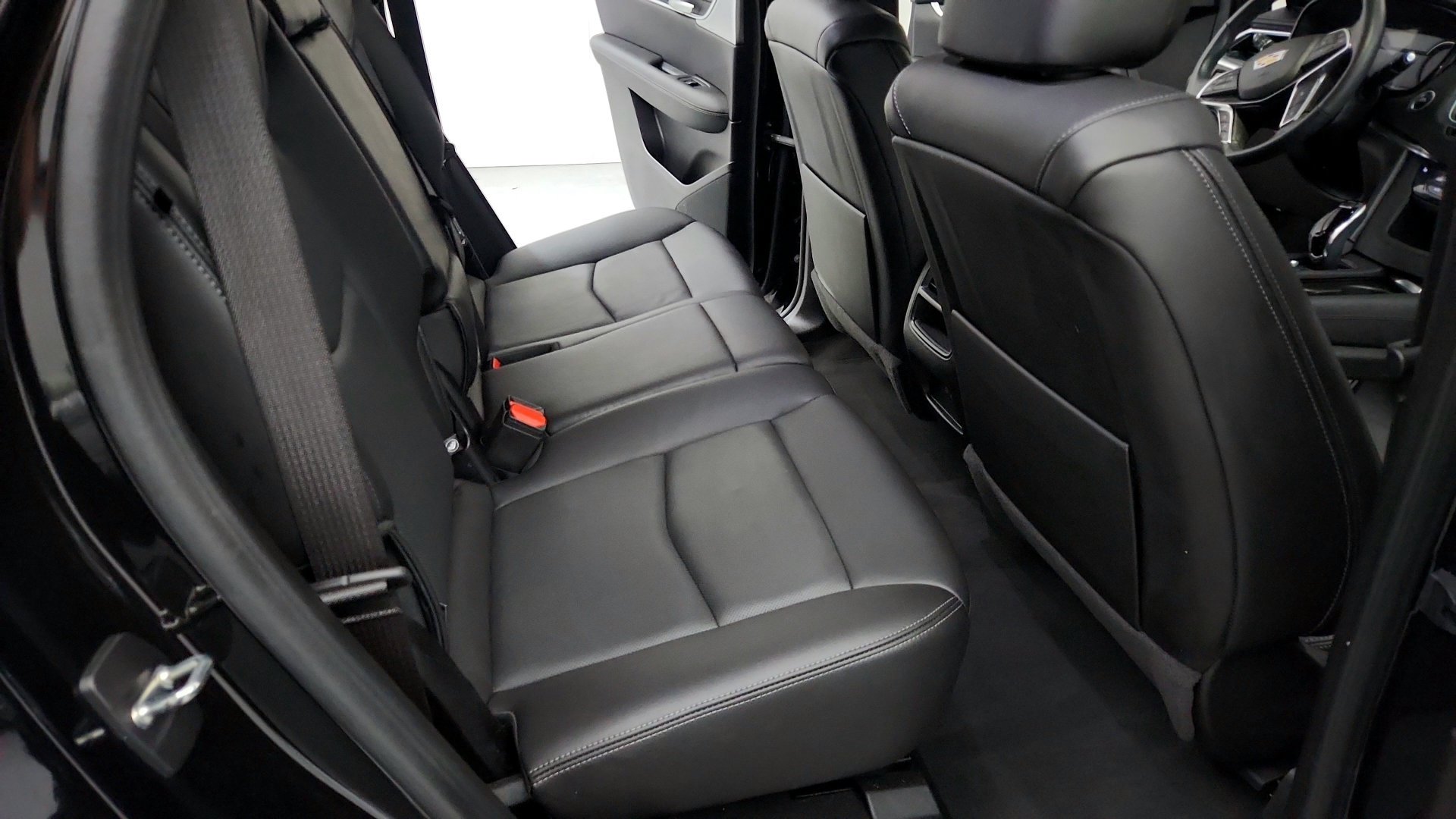 Used 2024 Cadillac XT5 Premium Luxury AWD/4WD image 18