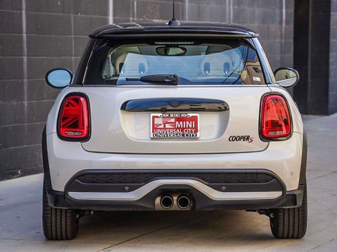 Certified 2024 MINI Cooper S FWD image 4