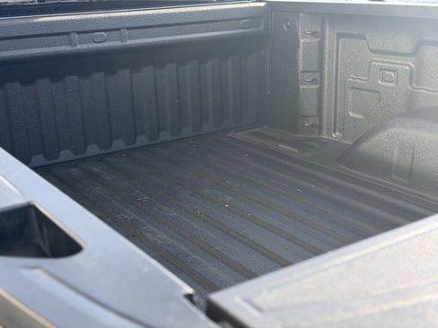 Used 2021 Chevrolet Silverado 1500 Custom Trail Boss image 9