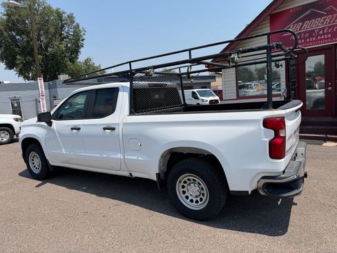 Used 2020 Chevrolet Silverado 1500 W/T w/ WT Value Package AWD/4WD image 3