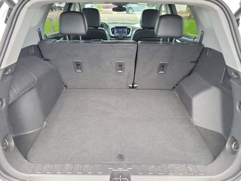 Certified 2024 GMC Terrain SLT FWD image 13