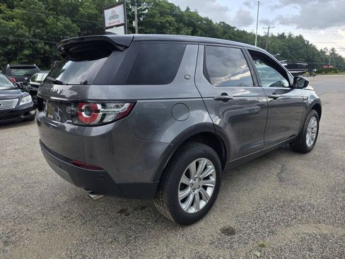 Used 2017 Land Rover Discovery Sport SE AWD/4WD image 7