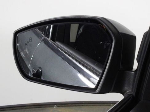 Used 2019 Ford Escape Titanium image 39