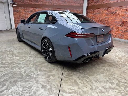 Used 2026 BMW M5 Base w/ Executive Package image 3