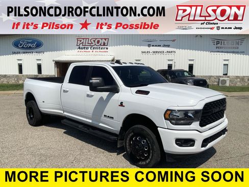 Used 2024 RAM 3500 Big Horn w/ Night Edition AWD/4WD image 1