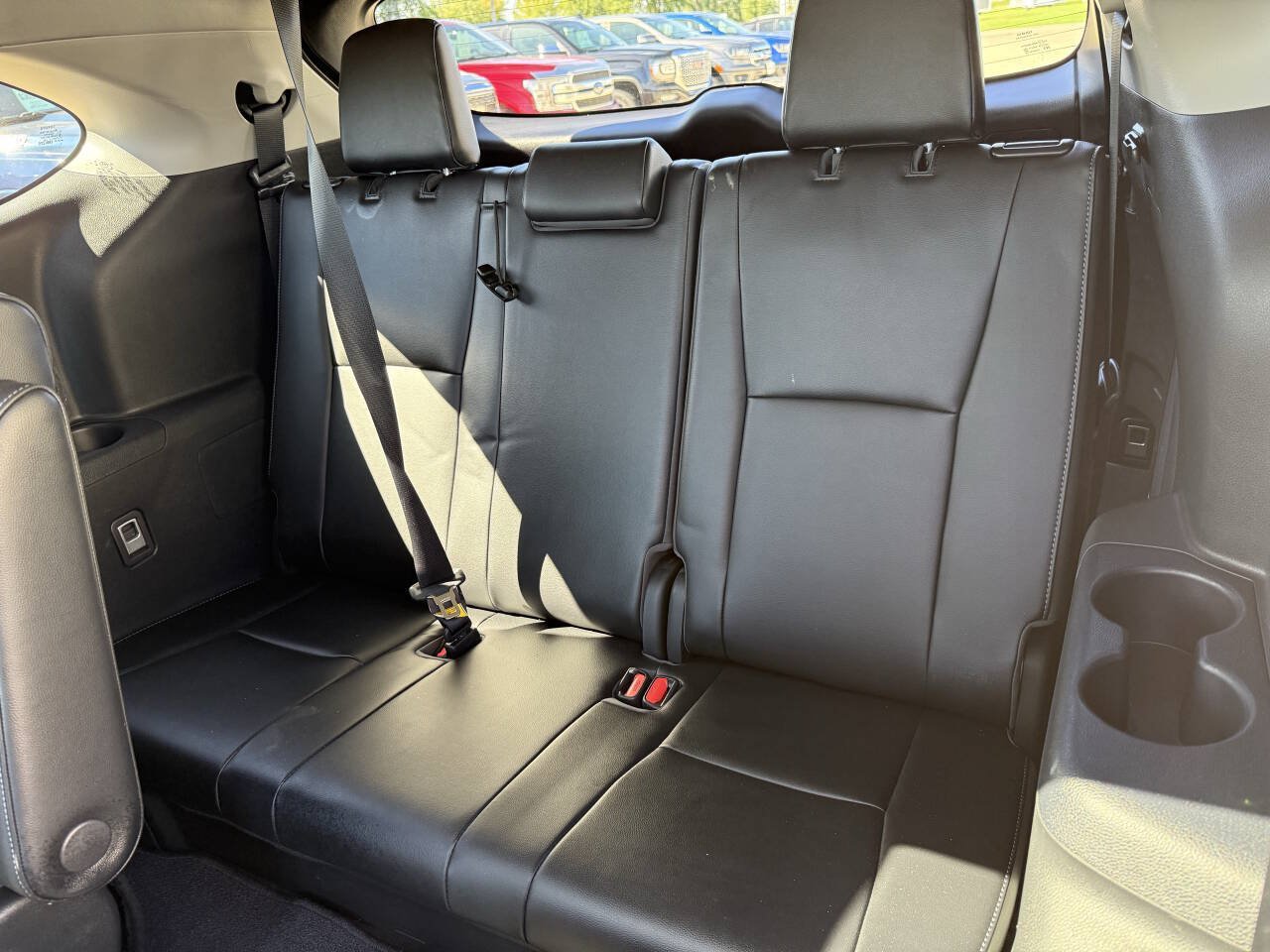 Used 2021 Toyota Highlander Limited AWD/4WD image 7