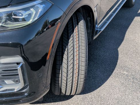 Used 2020 BMW X7 xDrive40i w/ Premium Package image 7