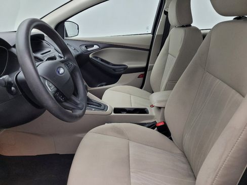 Used 2016 Ford Focus SE image 17
