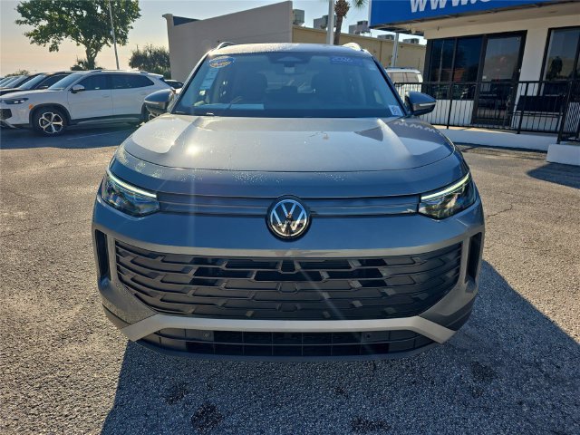 Used 2026 Volkswagen Tiguan S FWD image 2