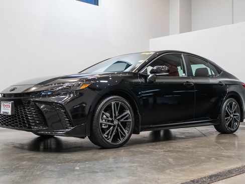 Certified 2026 Toyota Camry XSE FWD image 3