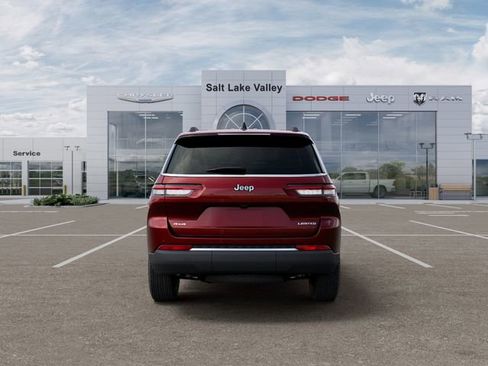 New 2025 Jeep Grand Cherokee L Limited w/ Trailer Tow Package AWD/4WD image 7