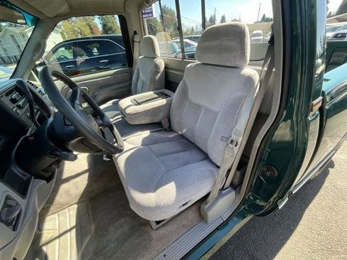 Used 1996 Chevrolet Silverado 1500 2WD Regular Cab image 8