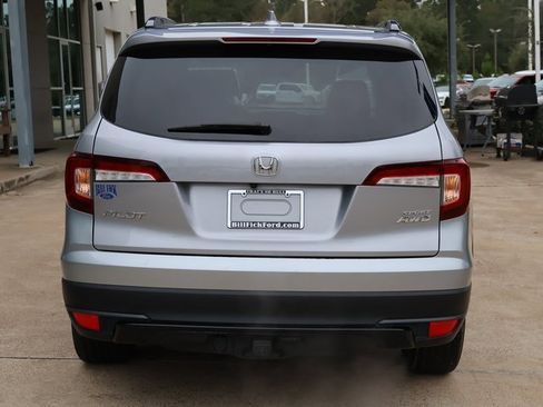 Used 2022 Honda Pilot Sport image 4