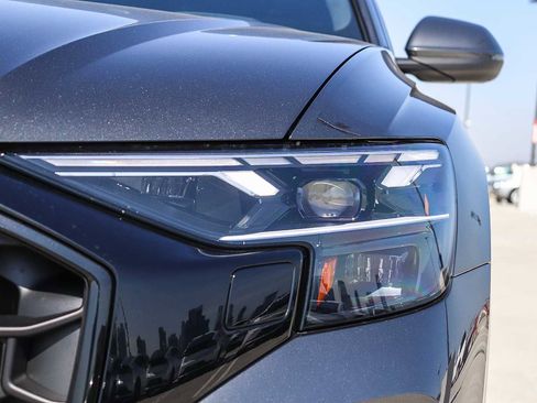 New 2026 Audi Q8 Prestige image 7