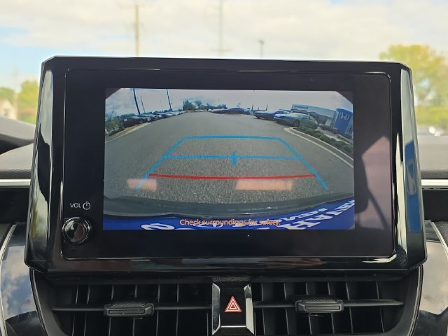 Used 2024 Toyota Corolla LE FWD image 23