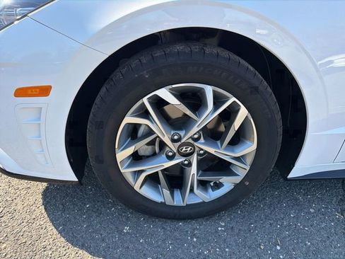 Certified 2023 Hyundai Sonata SEL w/ Preferred Accessory Package image 5
