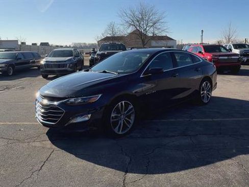 Certified 2023 Chevrolet Malibu LT image 3