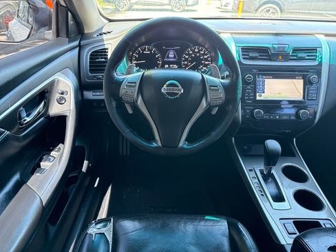 Used 2015 Nissan Altima 3.5 SL FWD image 20